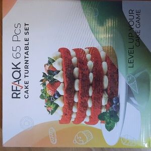 65 pc. Cake turn table set